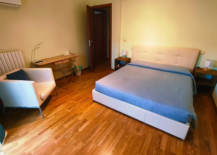 Nella Vecchia * Pescara